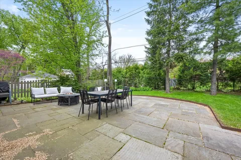 $1,298,000 | 881 Marion Avenue, Highland Park, IL 60035