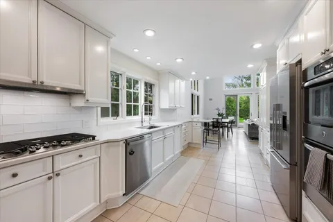 $1,298,000 | 881 Marion Avenue, Highland Park, IL 60035