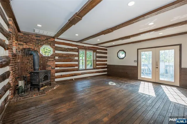 $774,700 | 43 Graydon Terrace, Clifton, NJ 07013