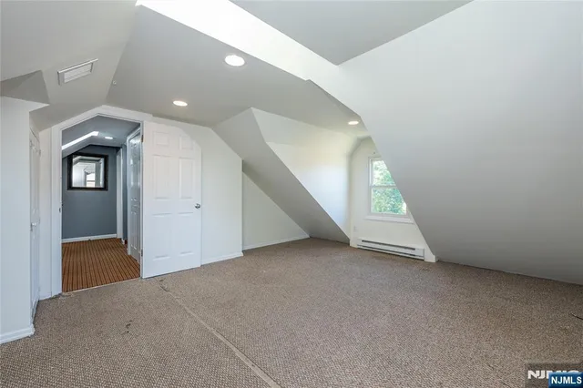 $774,700 | 43 Graydon Terrace, Clifton, NJ 07013