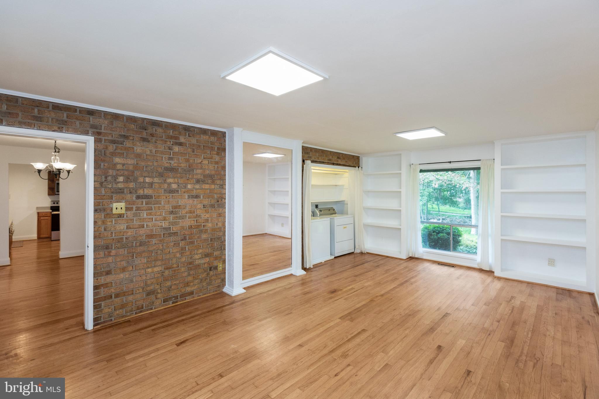 11705 Vale Road Oakton, VA 22124 - Photo 16 of 41