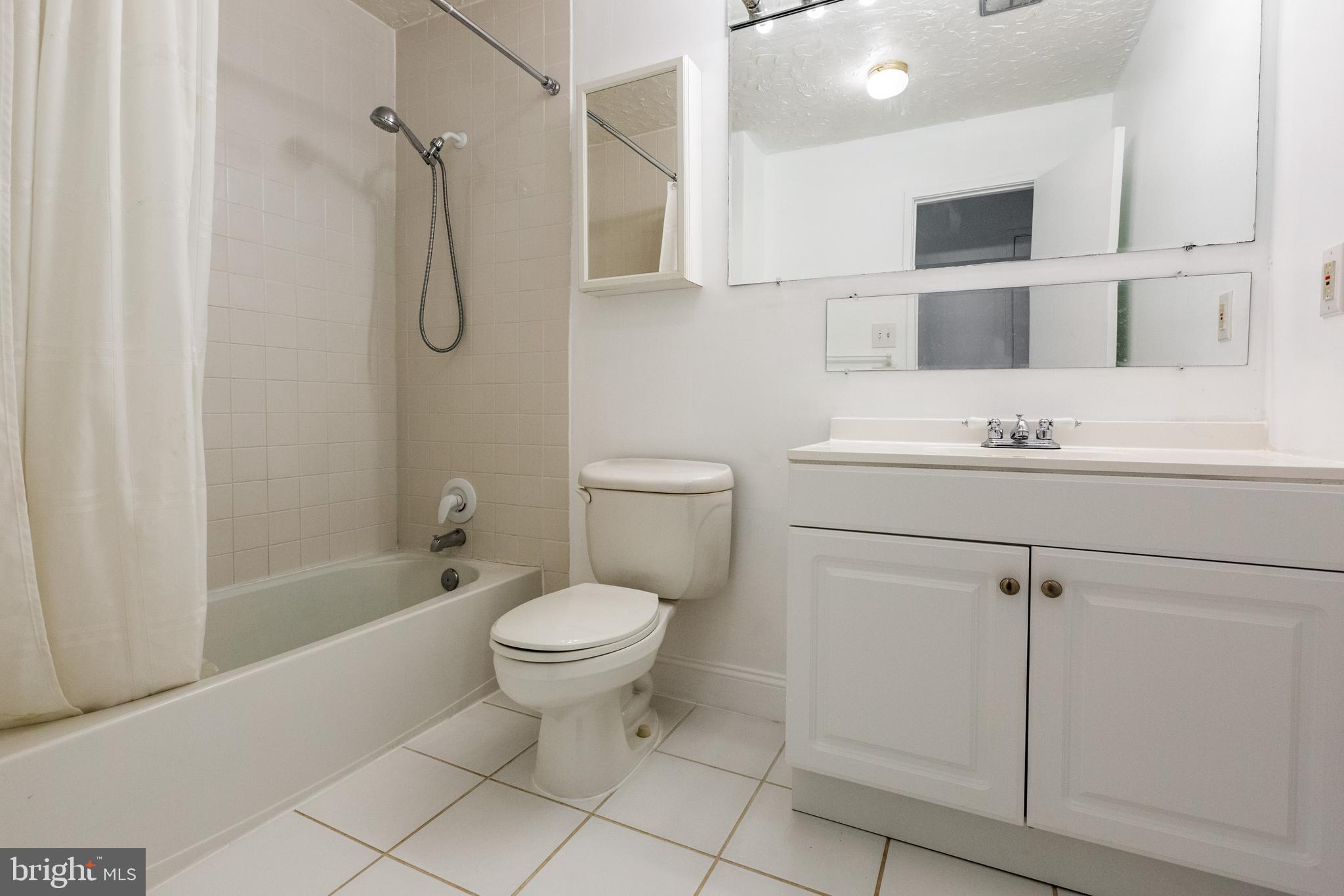 11705 Vale Road Oakton, VA 22124 - Photo 34 of 41