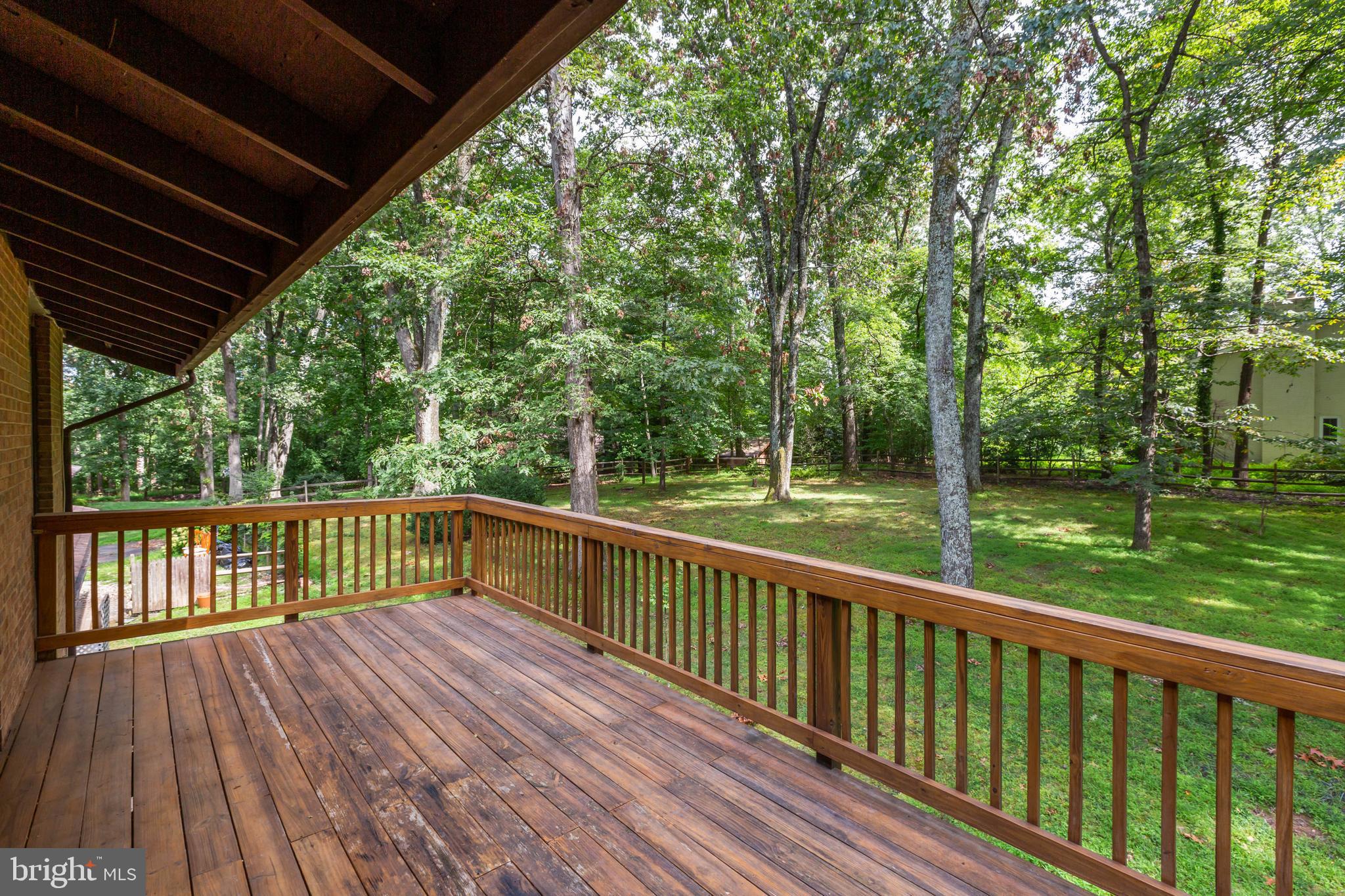 11705 Vale Road Oakton, VA 22124 - Photo 37 of 41