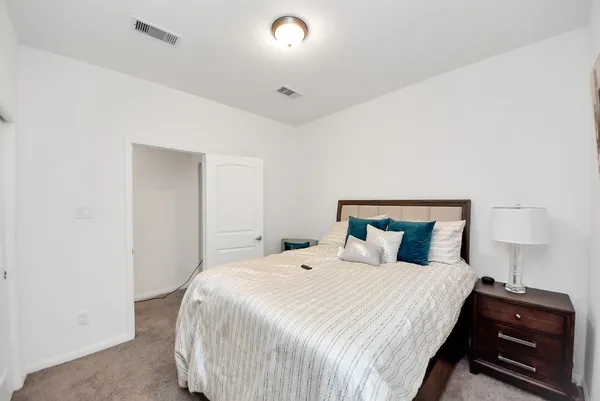 $2,500 | 9447 Klein Lane, Houston, TX 77044