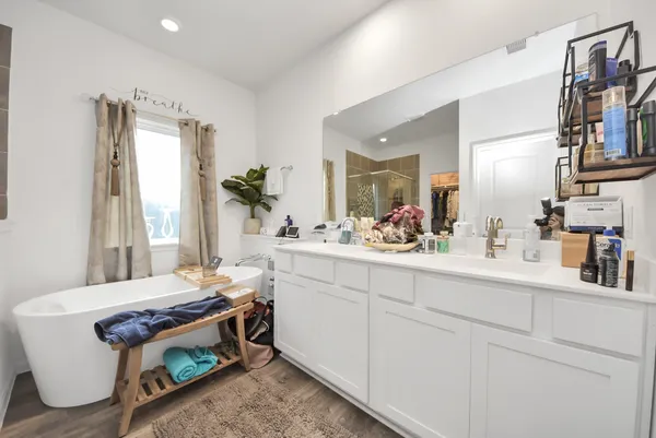 $2,500 | 9447 Klein Lane, Houston, TX 77044