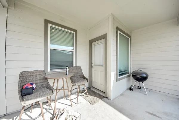 $2,500 | 9447 Klein Lane, Houston, TX 77044