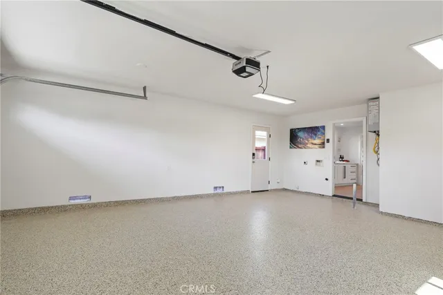 $3,200,000 | 2316 La Linda Place, Newport Beach, CA 92660