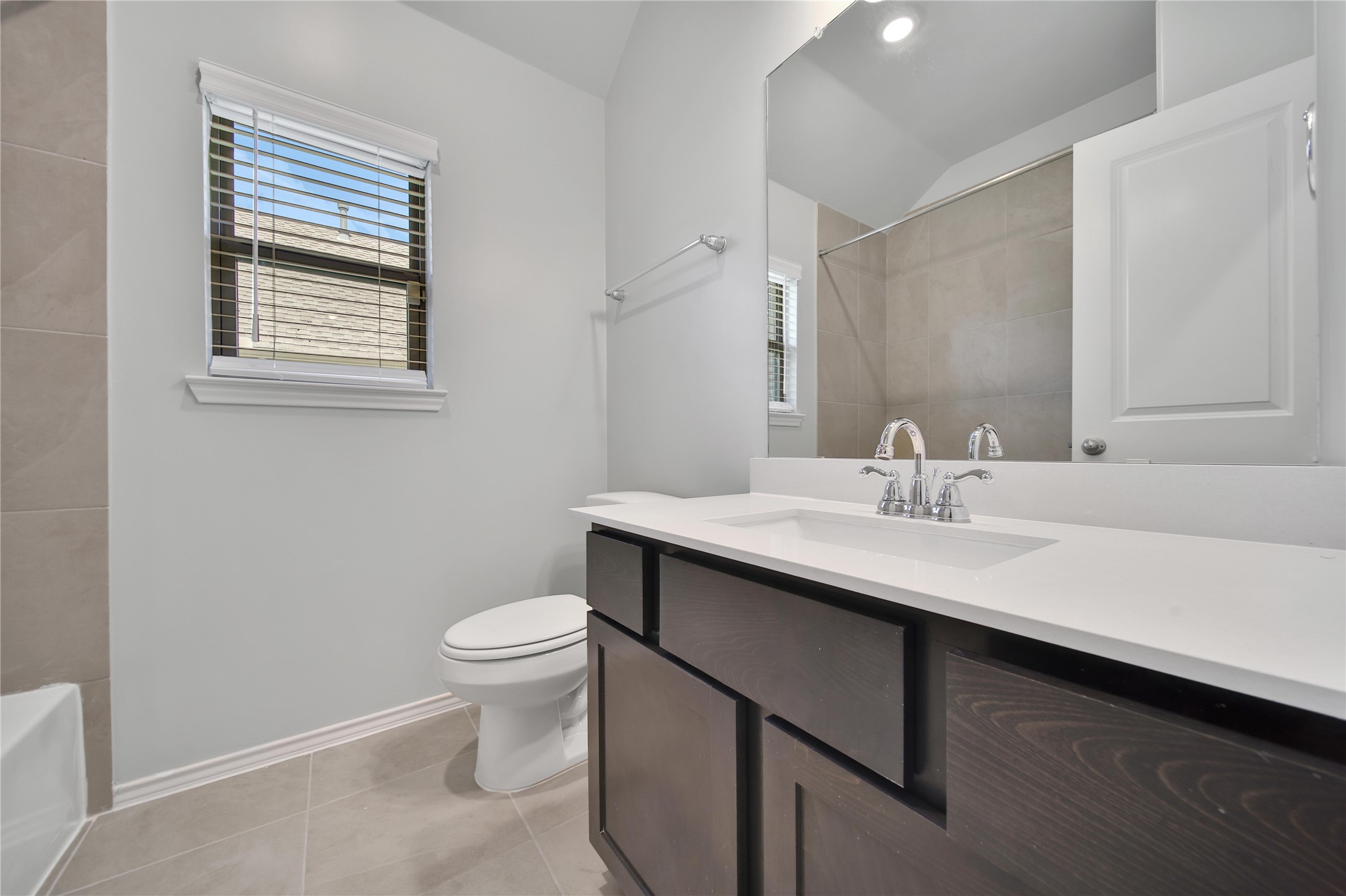 1326 Lakeside Crk Road Magnolia, TX 77354 - Photo 21 of 28 Gallery Image 21
