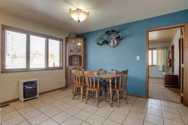 $340,000 | 1333 15th Street South, Fargo, ND 58103