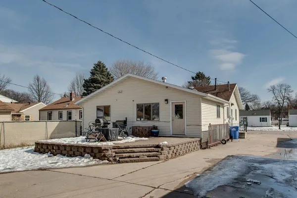 $340,000 | 1333 15th Street South, Fargo, ND 58103