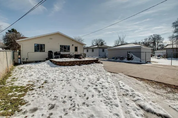 $340,000 | 1333 15th Street South, Fargo, ND 58103