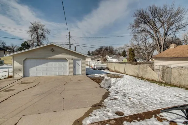 $340,000 | 1333 15th Street South, Fargo, ND 58103