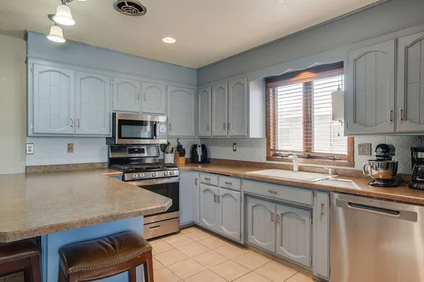 $340,000 | 1333 15th Street South, Fargo, ND 58103