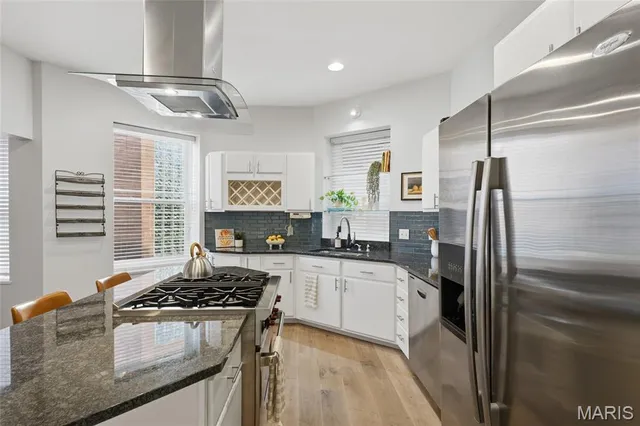 $349,900 | 4924 McPherson Avenue, St. Louis, MO 63108