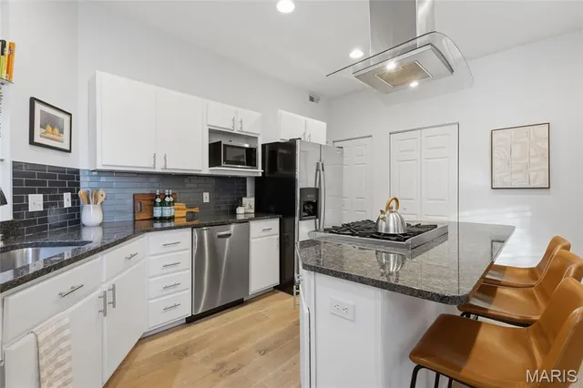 $349,900 | 4924 McPherson Avenue, St. Louis, MO 63108