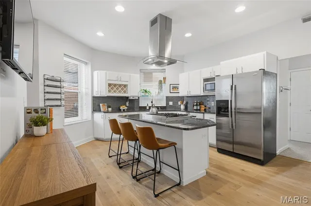 $349,900 | 4924 McPherson Avenue, St. Louis, MO 63108