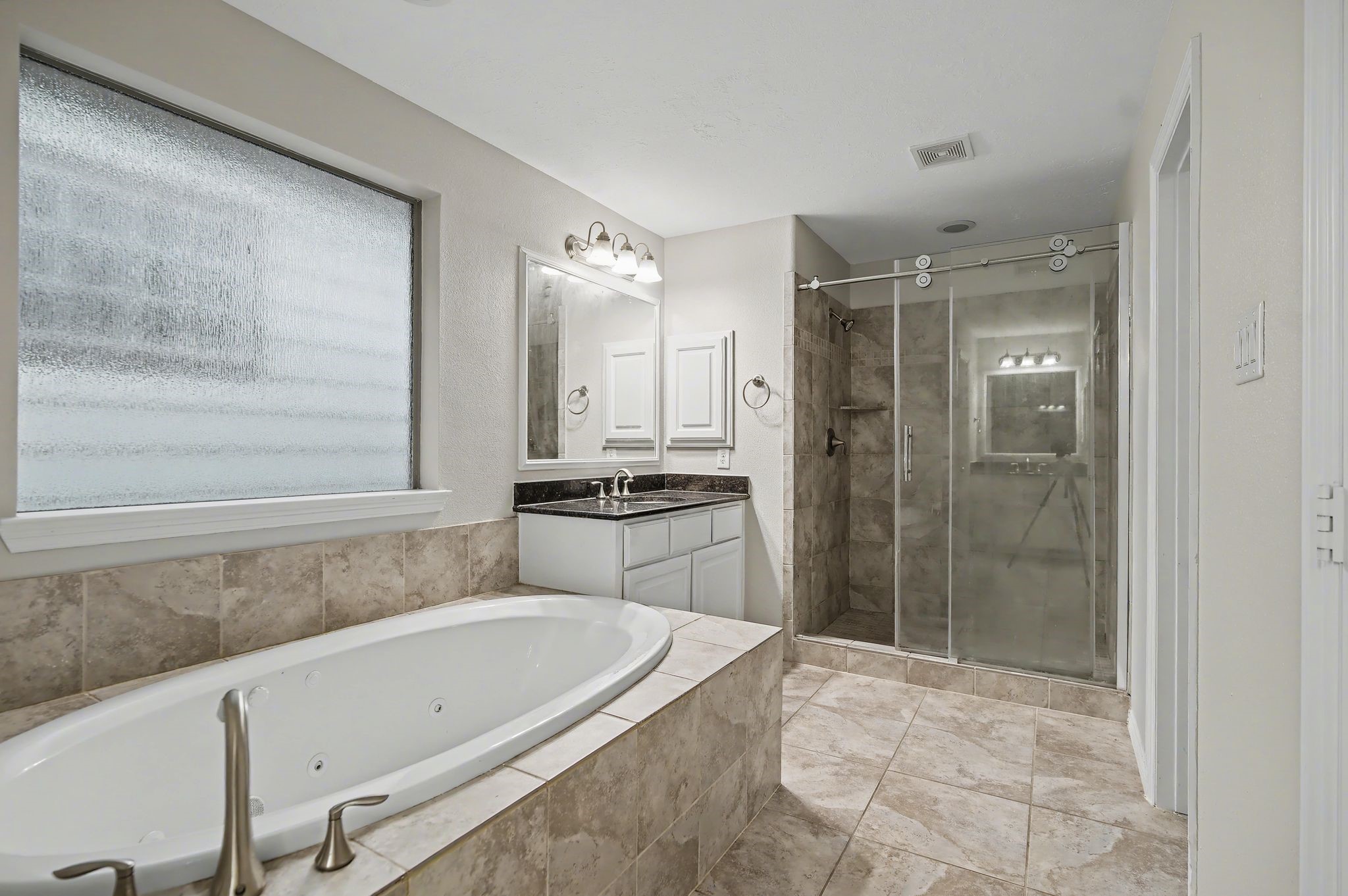 5205 Larkin Street Houston, TX 77007 - Photo 22 of 38