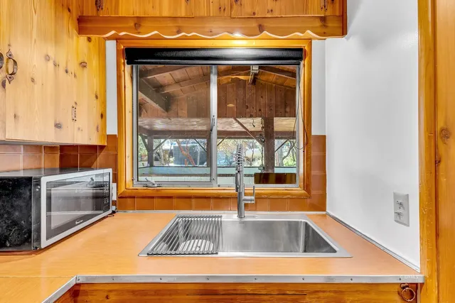 $475,000 | 53595 West Ridge Road, Idyllwild, CA 92549