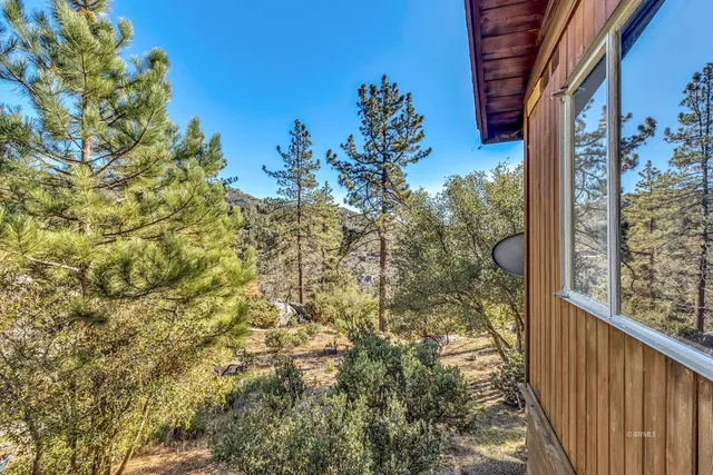 $475,000 | 53595 West Ridge Road, Idyllwild, CA 92549