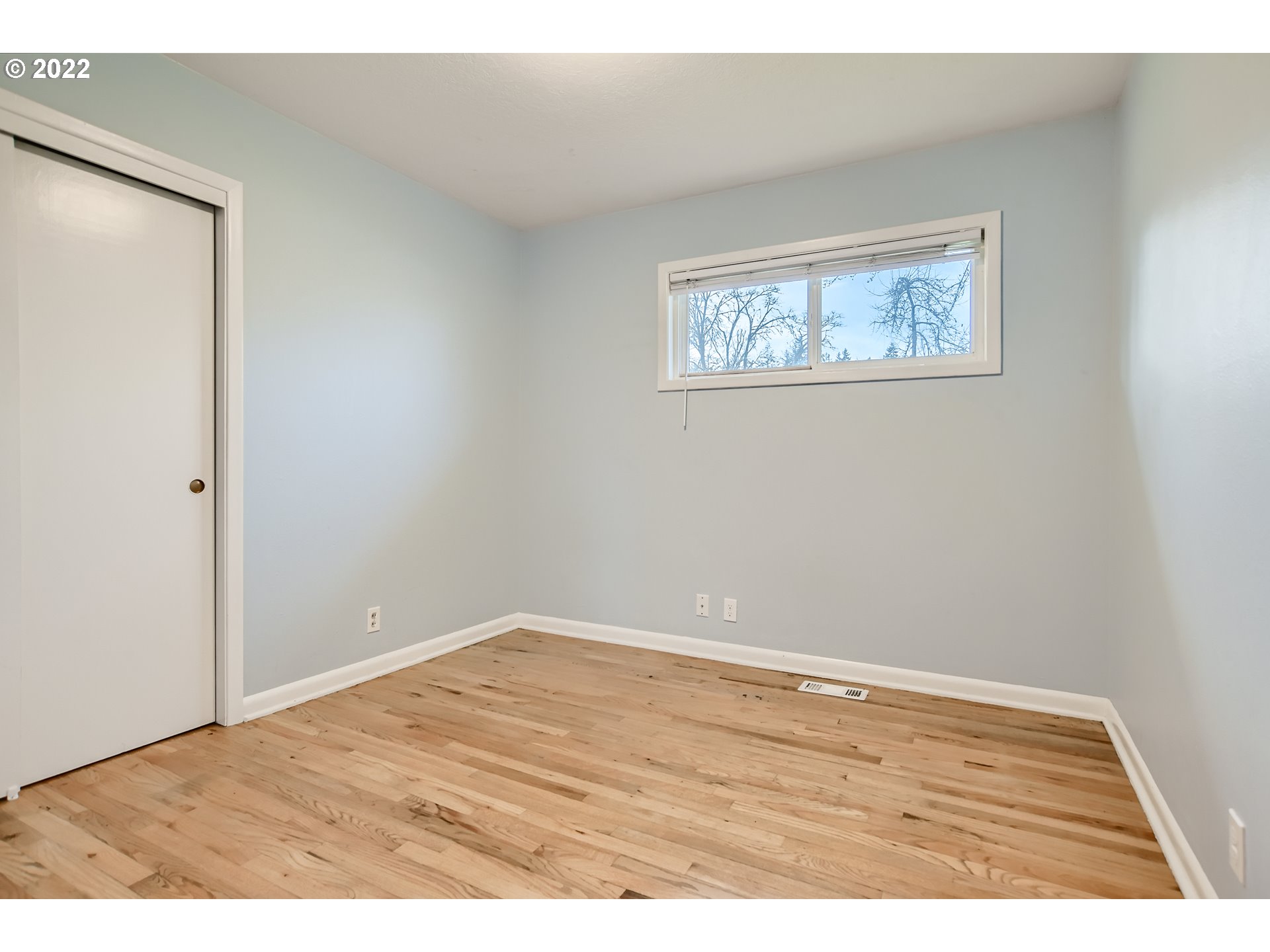 18275 Webster Road Gladstone, OR 97027 - Photo 19 of 32 Gallery Image 19