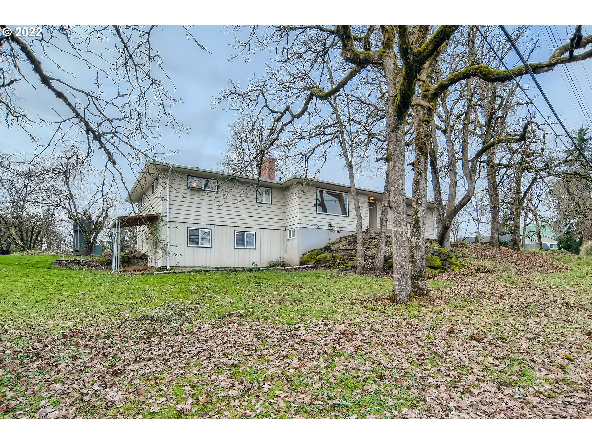 18275 Webster Road Gladstone, OR 97027 - Photo 2 of 32 Gallery Image 2