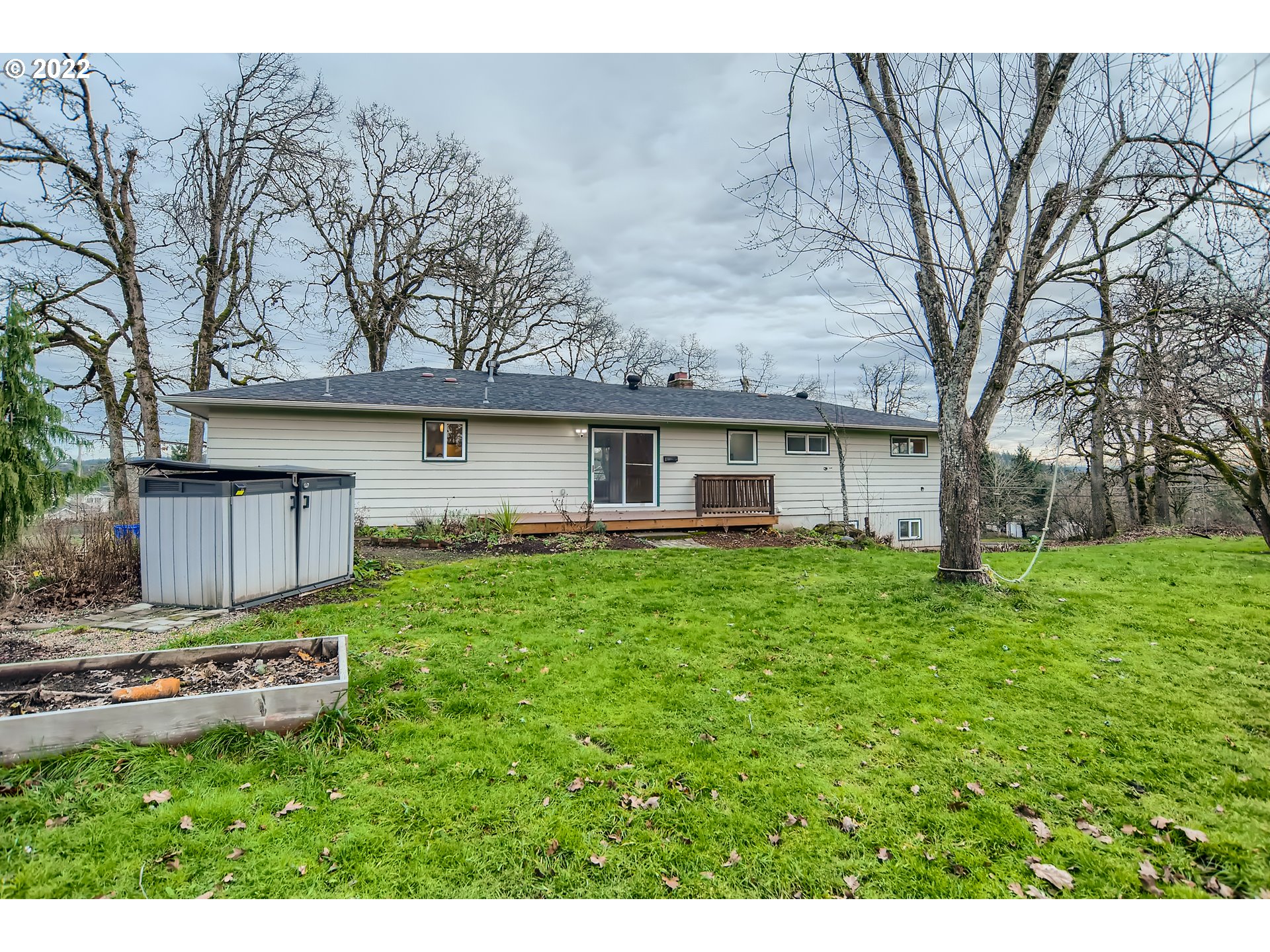 18275 Webster Road Gladstone, OR 97027 - Photo 30 of 32 Gallery Image 30