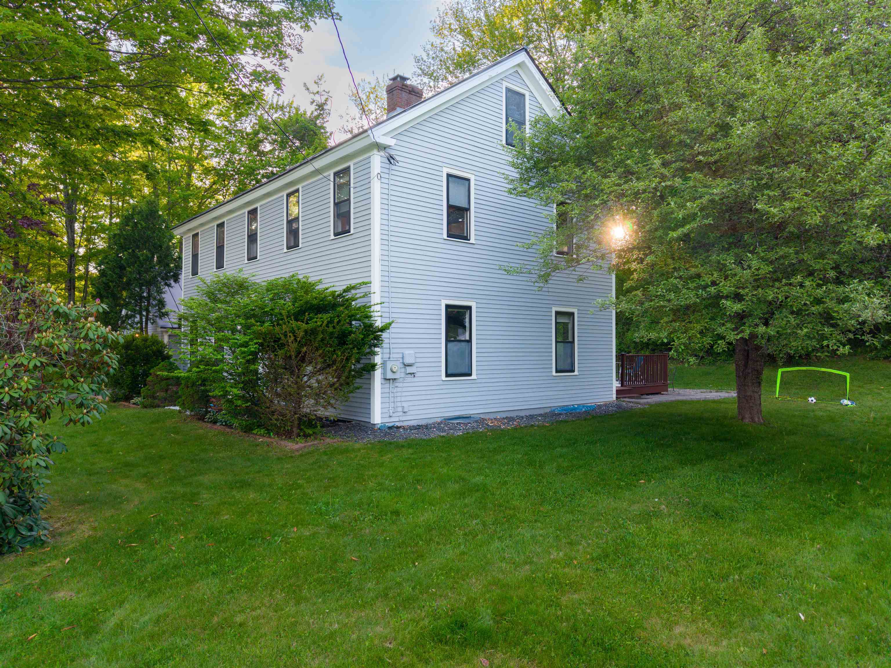 52 Ledgewood Road Claremont, NH 03743 - Photo 3 of 39