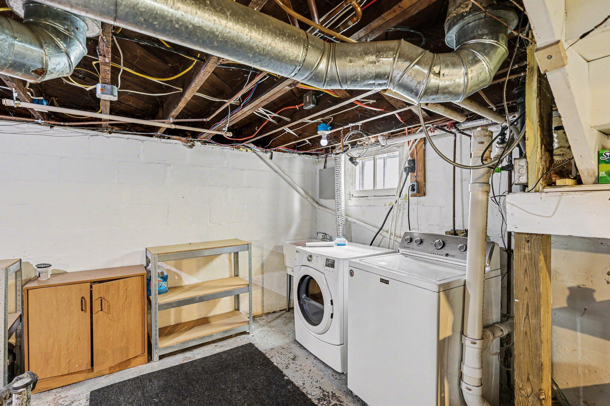 113 South Webster Street Jackson, MI 49203 - Photo 24 of 34 024_file_2871