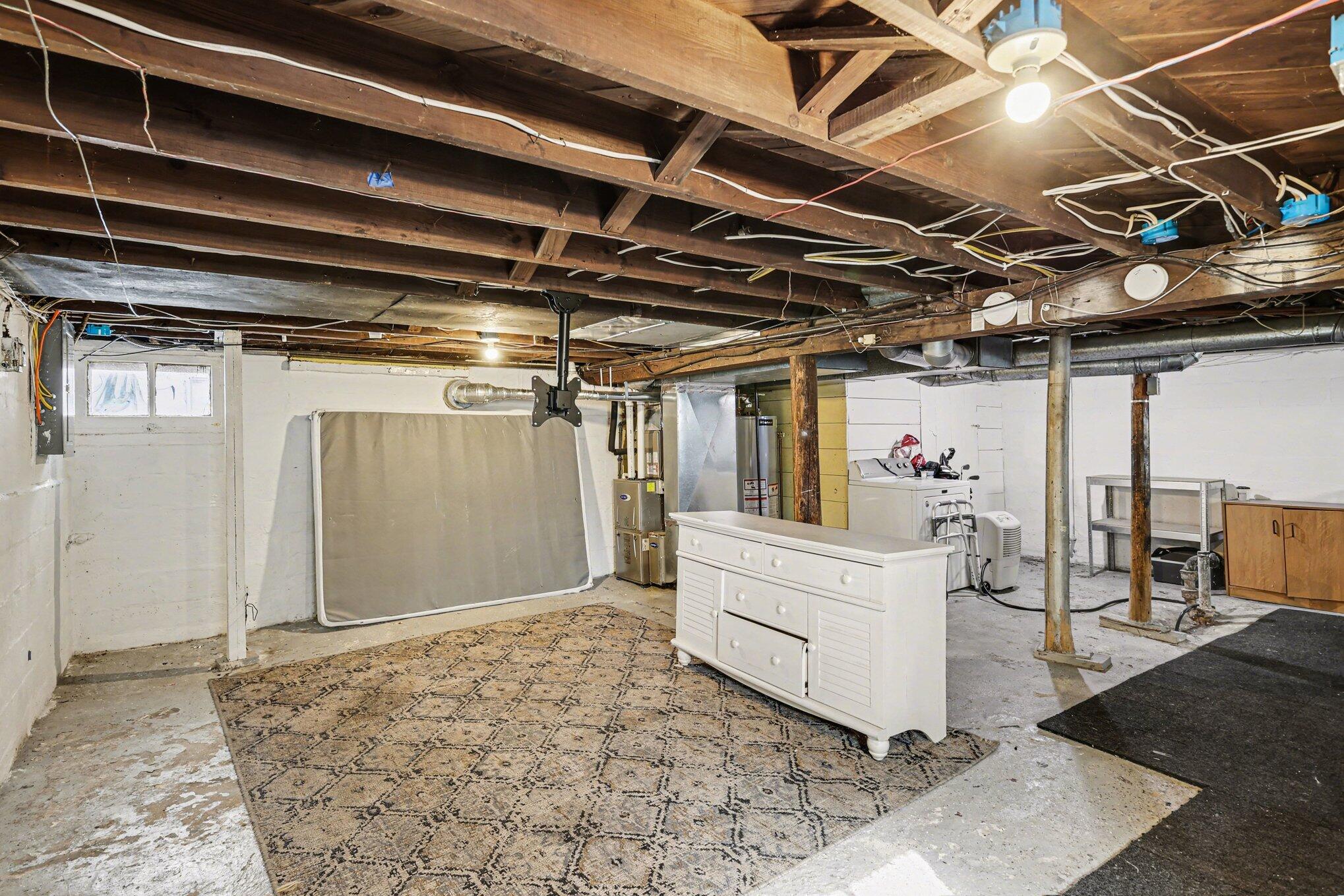 113 South Webster Street Jackson, MI 49203 - Photo 26 of 34 026_file_8560