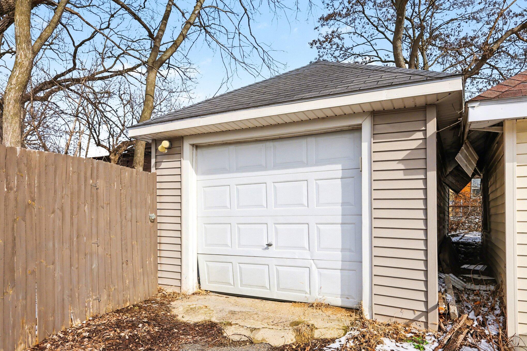113 South Webster Street Jackson, MI 49203 - Photo 29 of 34 029_file_9783