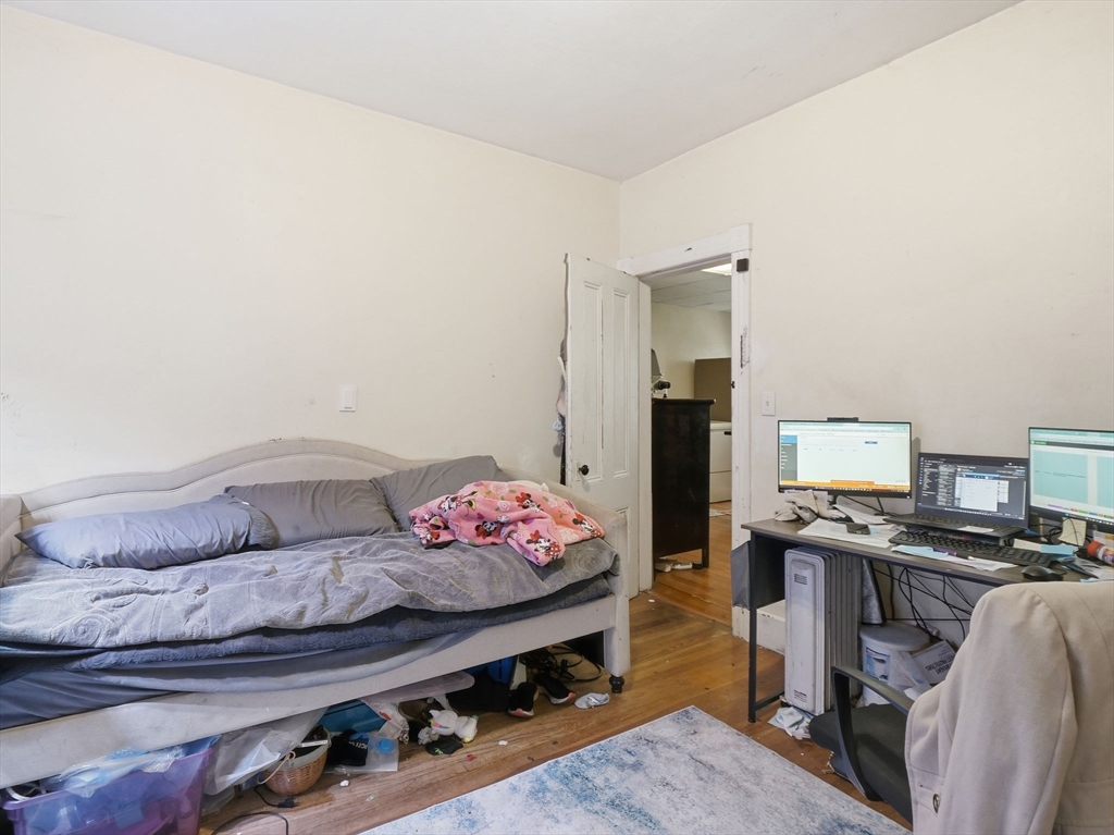 89 Gage Street Worcester, MA 01605 - Photo 37 of 41