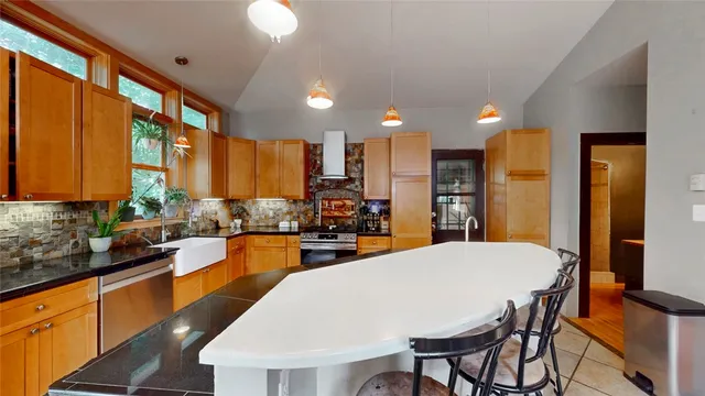 $225,000 | 29 Robie Street, Bath, NY 14810