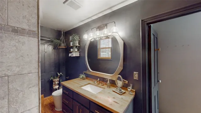 $225,000 | 29 Robie Street, Bath, NY 14810