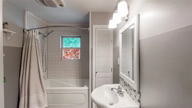 $225,000 | 29 Robie Street, Bath, NY 14810