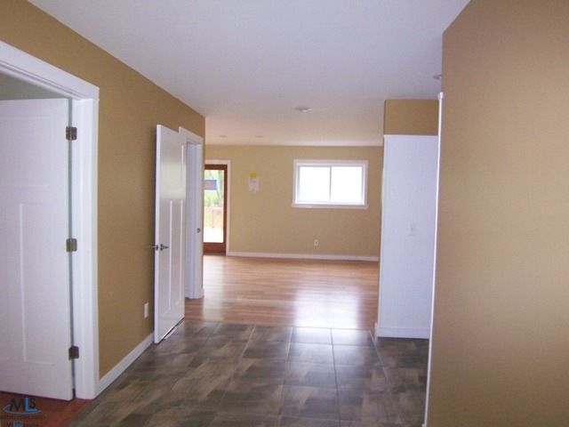 14950 Reid Road Romeo, MI 48065 - Photo 6 of 12 31102130-5.JPG
