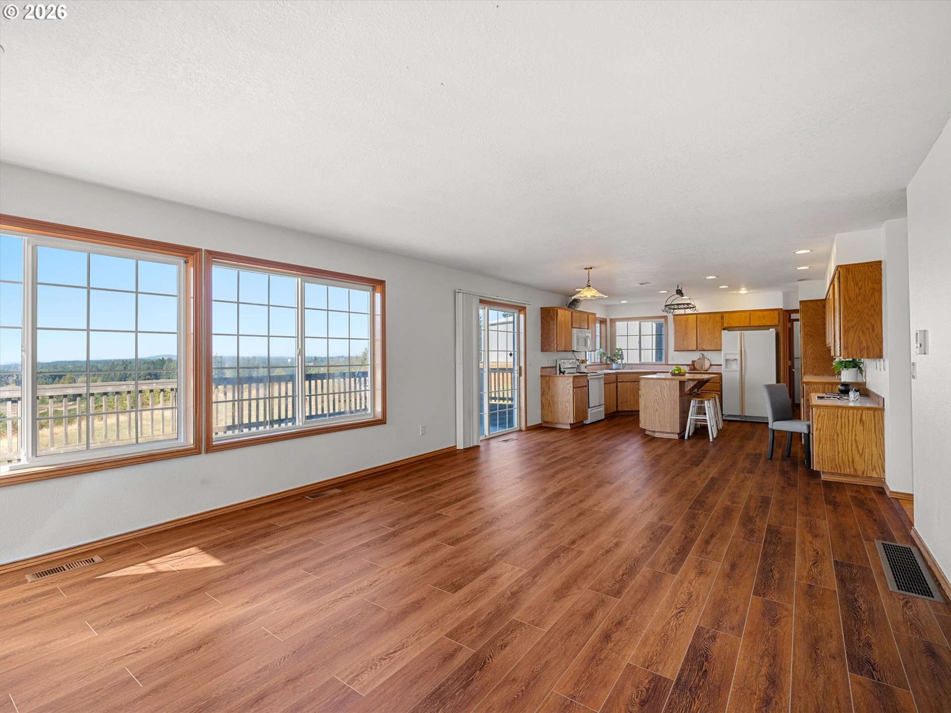 16977 South Spangler Road Beavercreek, OR 97004 - Photo 15 of 47 Gallery Image 15