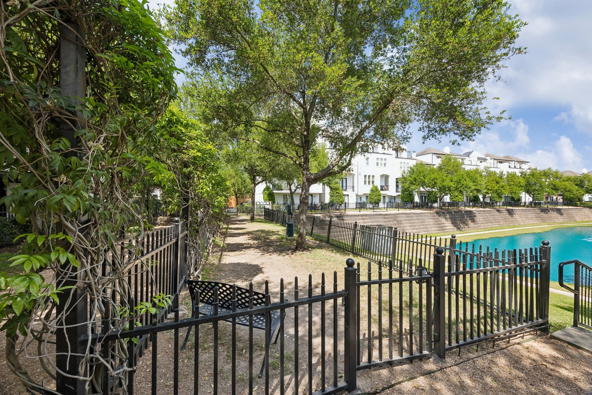 2703 Arabelle Grove Houston, TX 77007 - Photo 34 of 37 Dog park with view of fountain