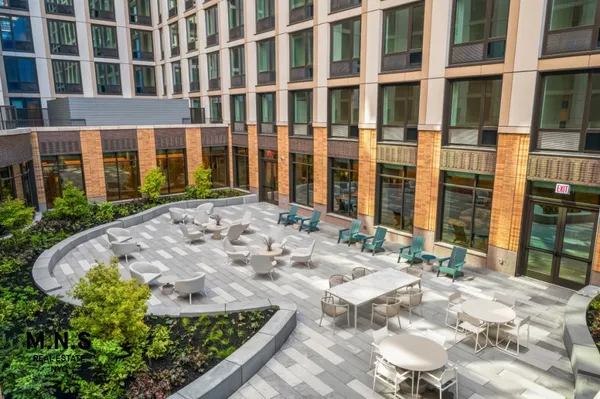 $3,203 | 11 Ocean Parkway, Unit 202 | Windsor Terrace