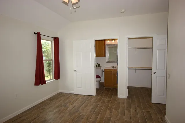 $2,050 | 7304 South Glenn Street, Austin, TX 78744