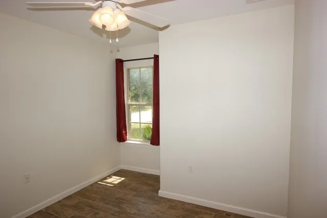 $2,050 | 7304 South Glenn Street, Austin, TX 78744