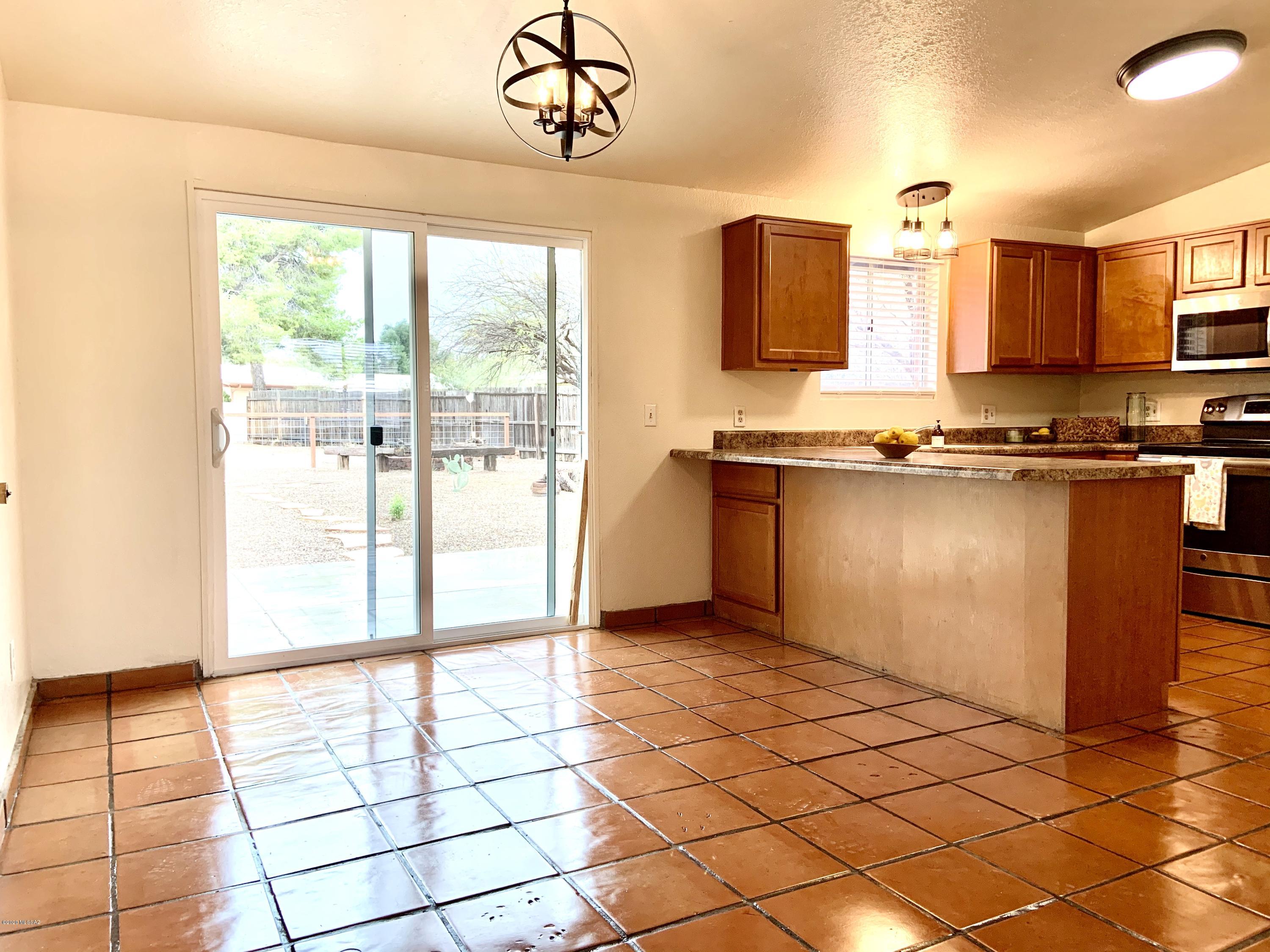 7500 North Rasmussen Avenue Tucson, AZ 85741 - Photo 9 of 36