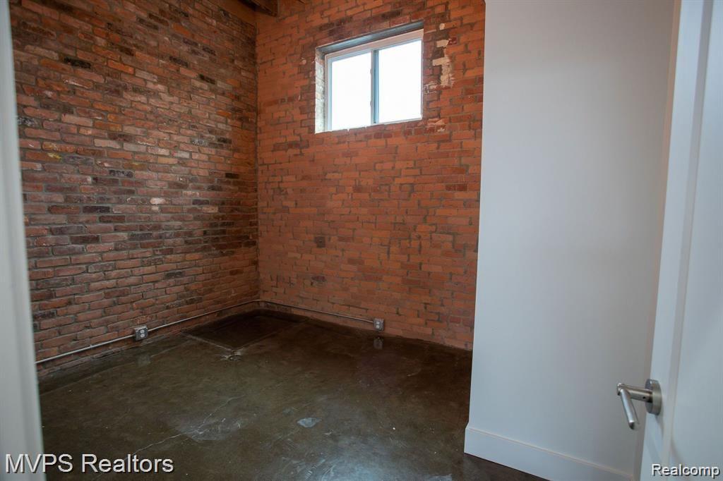 2614 Riopelle Street, Unit 3 Detroit, MI 48207 - Photo 5 of 11