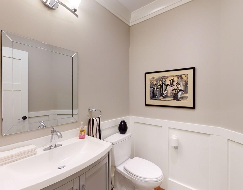 17 Brooksbie Road Bedford, MA 01730 - Photo 18 of 30