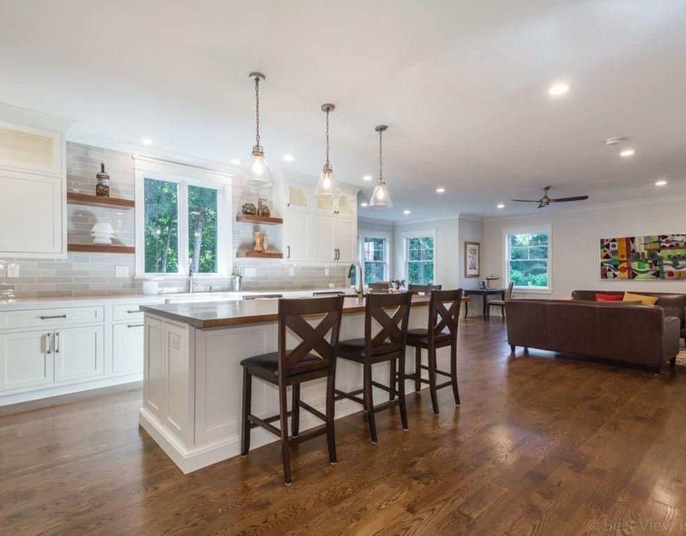 17 Brooksbie Road Bedford, MA 01730 - Photo 7 of 30