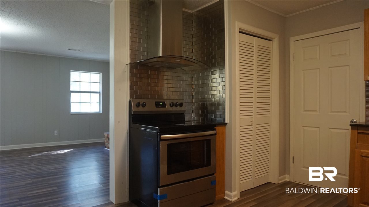 621 East Verbena Avenue Foley, AL 36535 - Photo 9 of 26