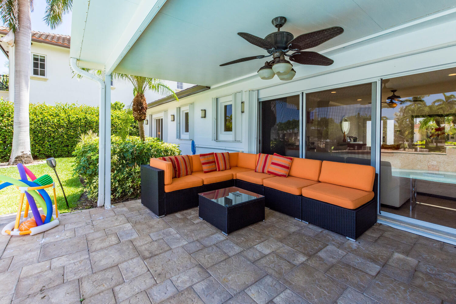 817 Northeast 71st Street Boca Raton, FL 33487 - Photo 26 of 43 817 NE 71st St Boca Raton FL-large-059-0