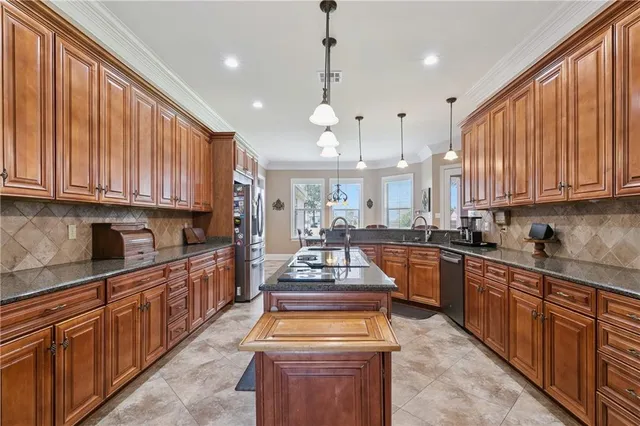 $970,000 | 5 West Kori Lane, Waggaman, LA 70094