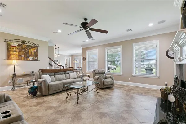 $895,000 | 5 West Kori Lane, Waggaman, LA 70094