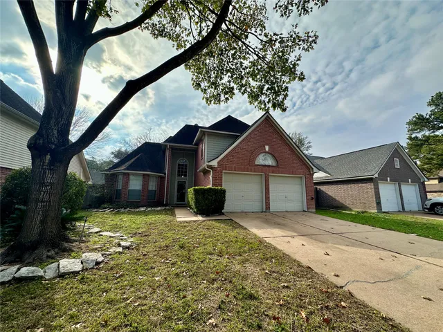 $2,050 | 16827 Ashbridge Court, Spring, TX 77379