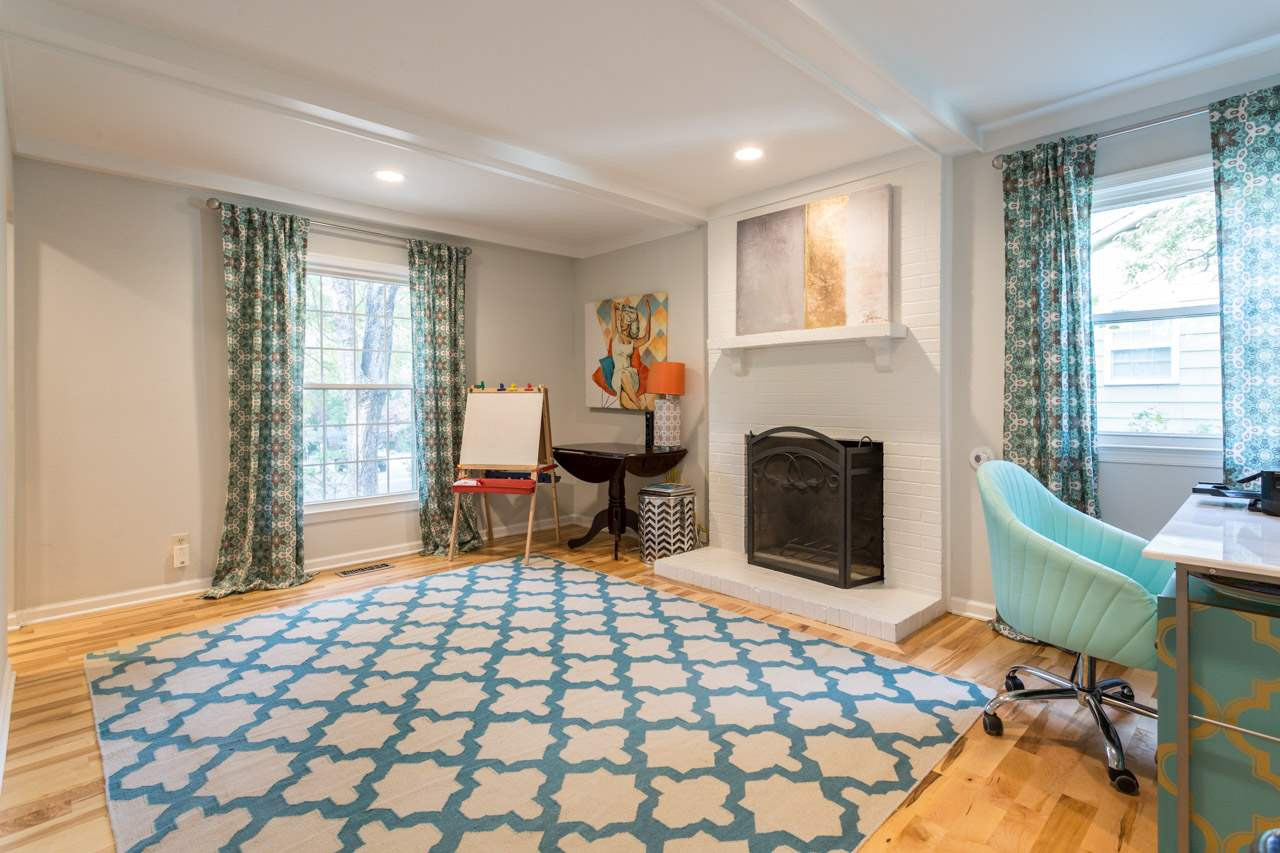 1013 Northclift Drive Raleigh, NC 27609 - Photo 5 of 25 Photo 5